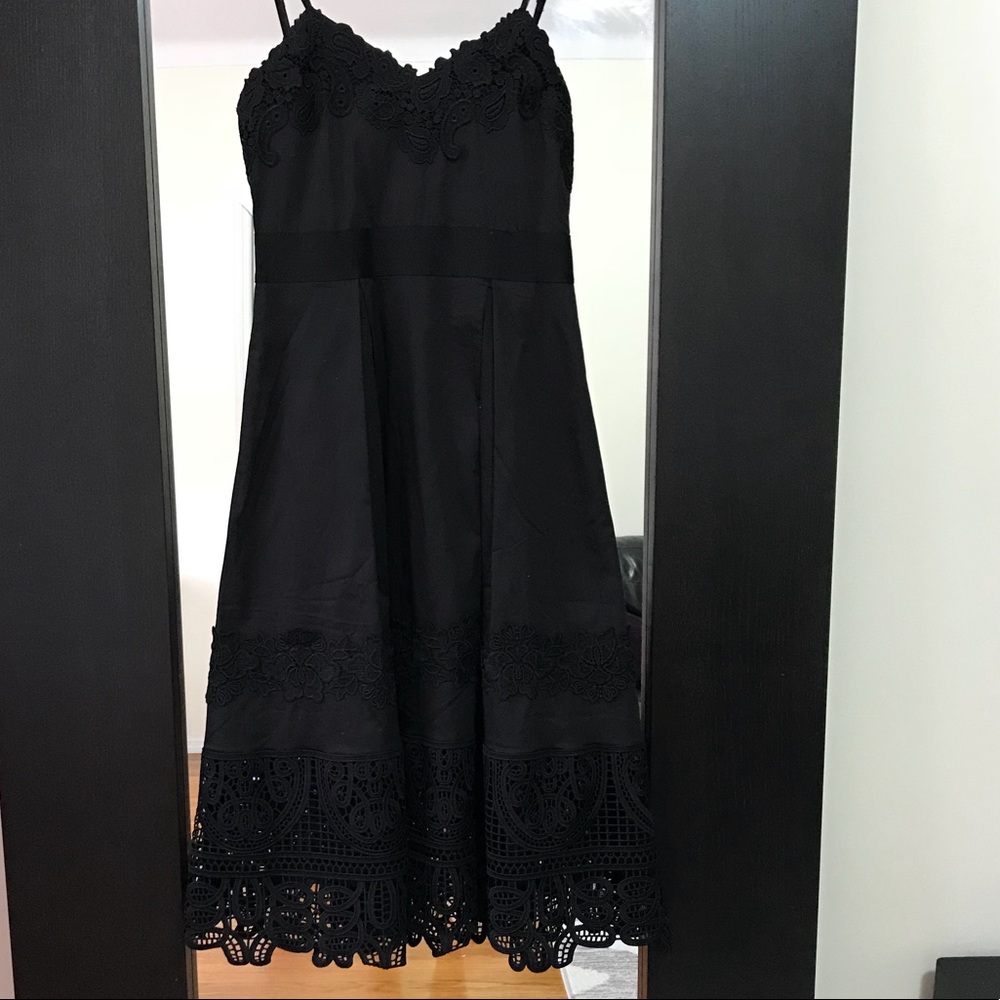 Above Mediocre Taste black Midi dress